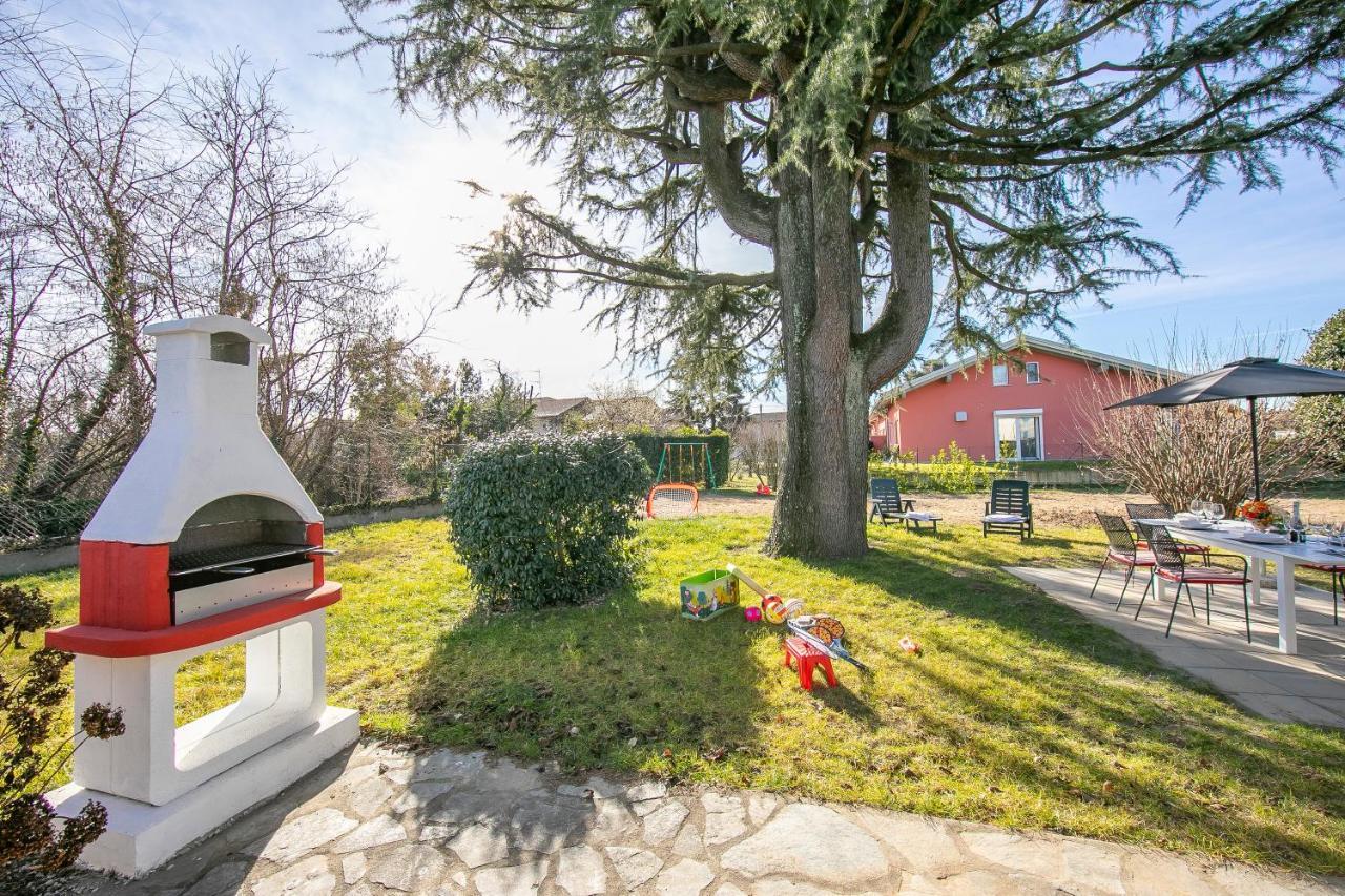 Holiday home Cedar House Few Minutes From - Happy *